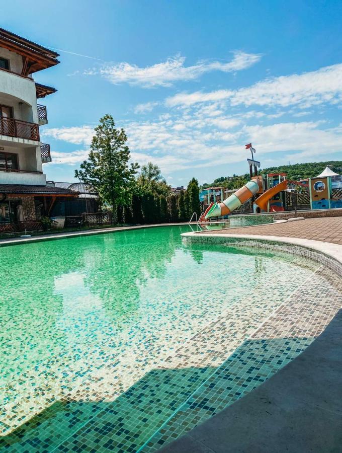Mm Complex Aparthotel Primorsko Exterior foto